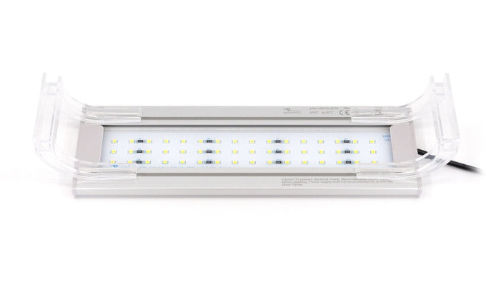 Aquatlantis UNIV LED PLUS – Aquarium-Beleuchtung für das Aquarium bei AquascapingForLife